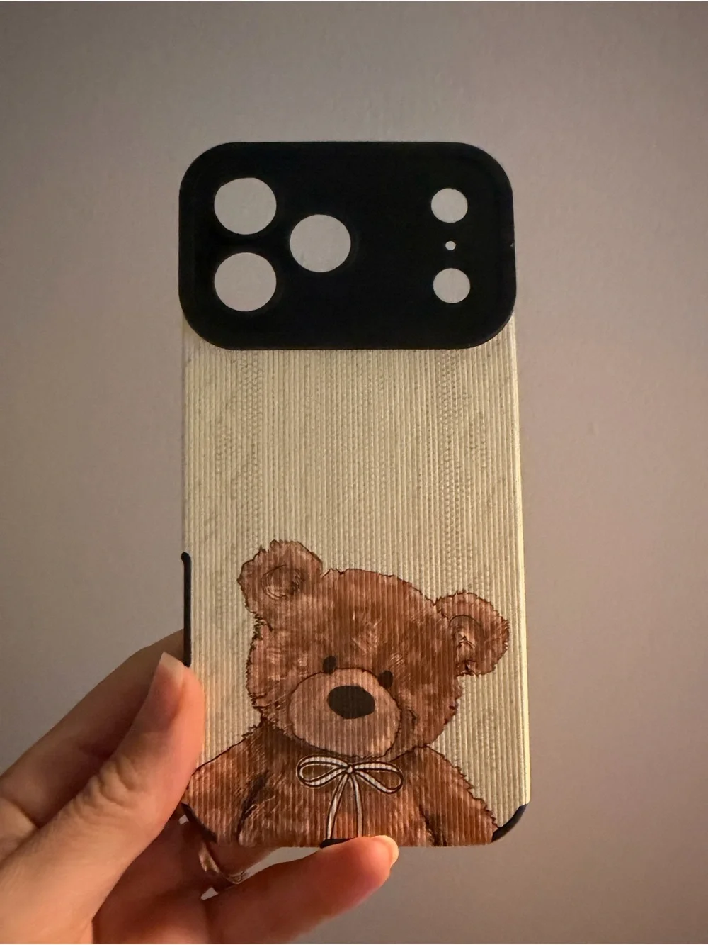 Iphone 17 pro mac Cute Teddy Bear Beige Phone Case with Black Camera Cover. NWT